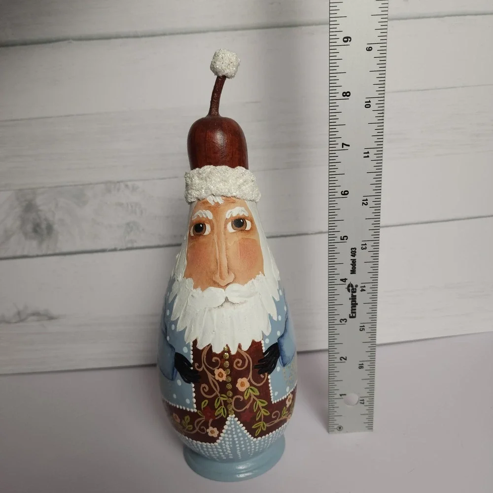 Handmade Gourd Santa‎ Claus Figurine Signed by Regina Schaefer